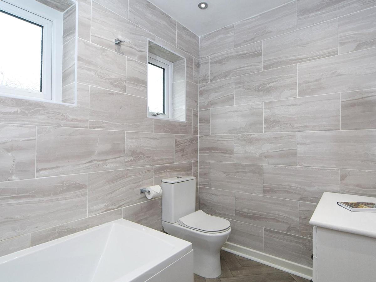 Pass The Keys Modern Coastal Home In Bull Bay Amlwch Exteriér fotografie